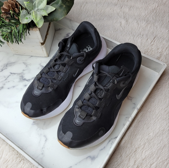 NIKE Black React Escape Run Running Sneakers Size 8 - Picture 4 of 11